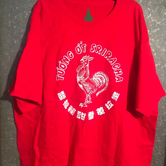 Sriracha Hot Sauce t-shirt - Picture 1 of 3